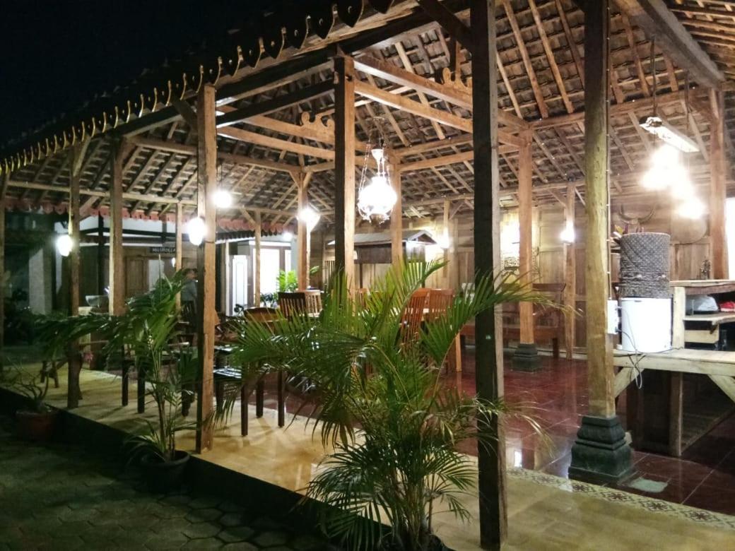 Diaga Grha Hotel Yogyakarta Eksteriør bilde